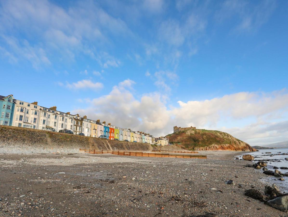 Bryn Deryn Villa Criccieth Exterior photo